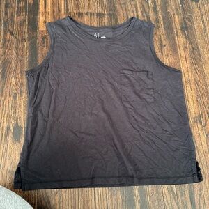 Black flowy tank top